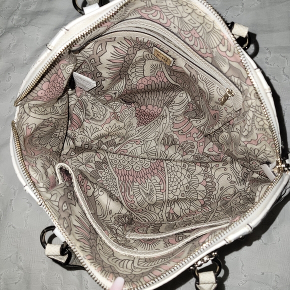 Guess large handbag - Picture 3 of 3